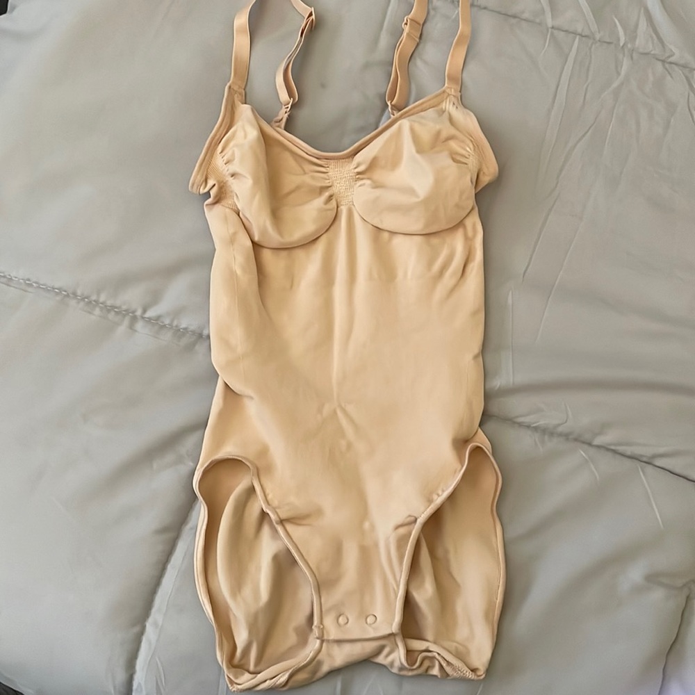 Skims Bodysuit